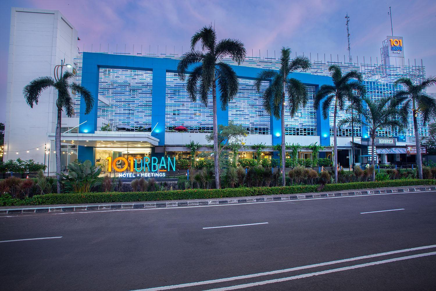 1O1 Urban Jakarta Kelapa Gading Exterior photo