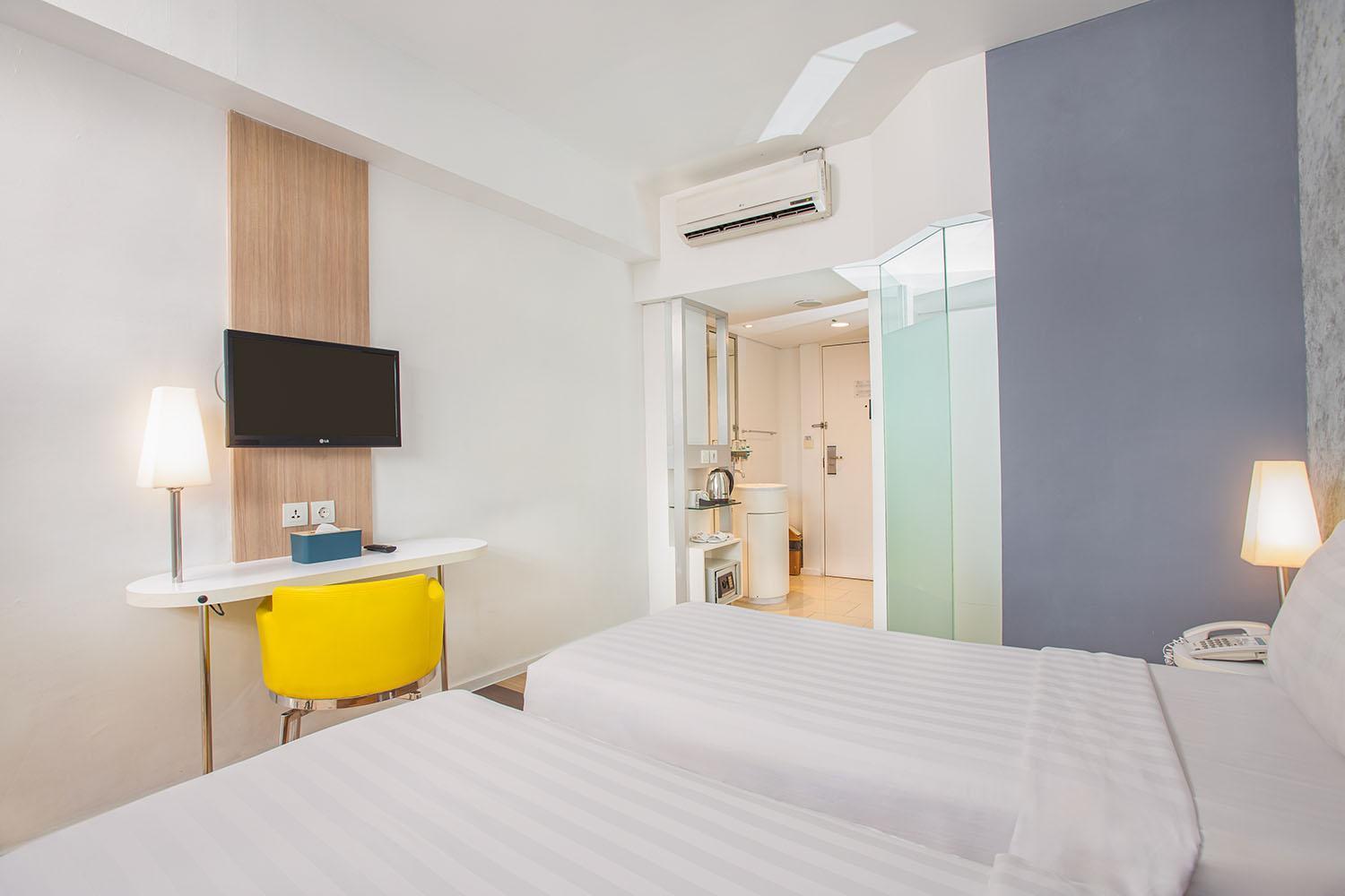 1O1 Urban Jakarta Kelapa Gading Exterior photo